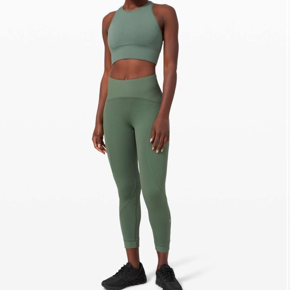 Lulu🍋 Algae Green Train Free High Rise Crop 23” Nulux size 6 - Picture 8 of 12